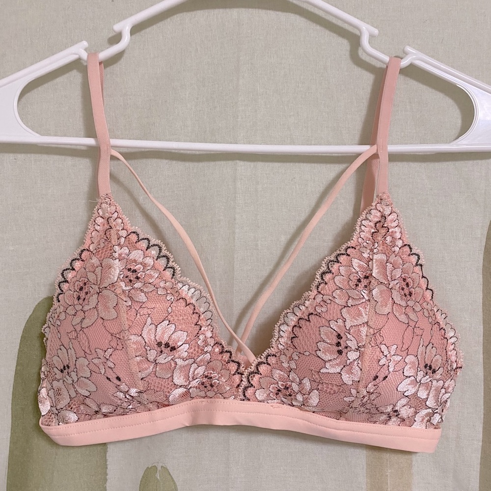 Sam Edelman Light Pink Criss Cross Bralette